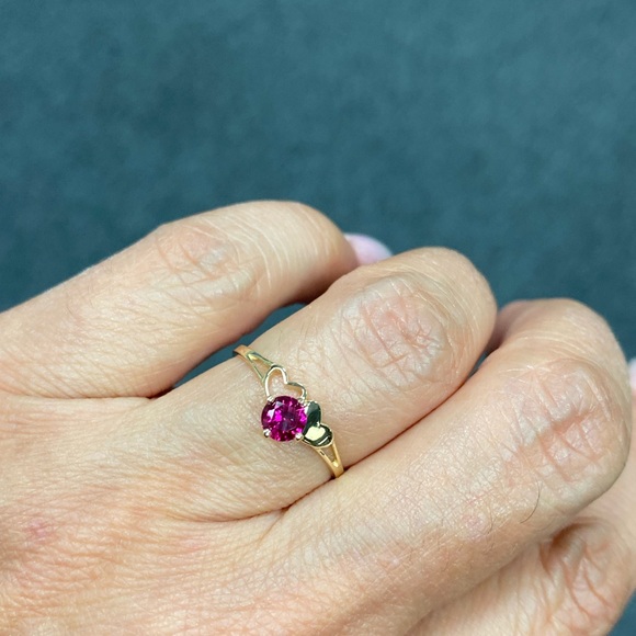 Solid 14K Yellow Gold Red Heart CZ Engagement Ring - Picture 13 of 14